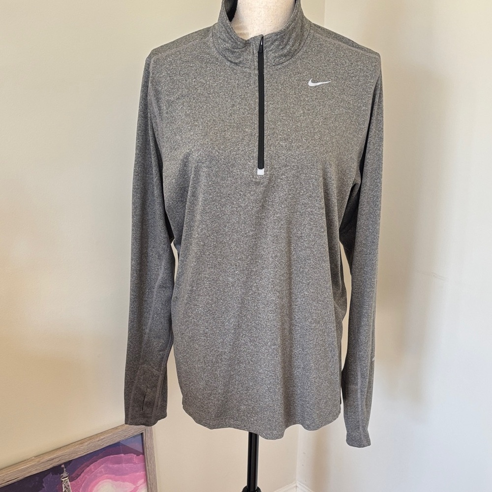 Nike DryFit Heather Gray Quarter-Zip Top Size M